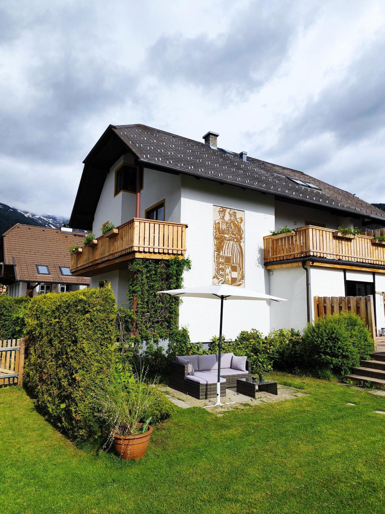 Haus Katris Appartement Mauterndorf  Buitenkant foto