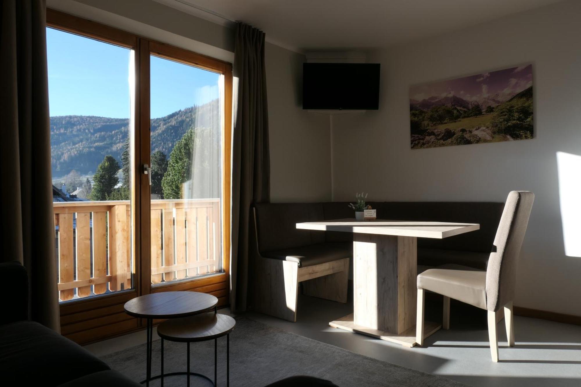 Haus Katris Appartement Mauterndorf  Buitenkant foto